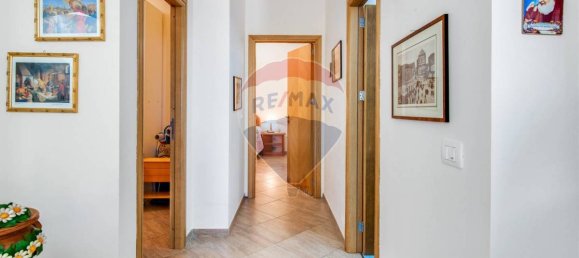 5 bedrooms Villa in Alcamo, Italy No. 328478 18