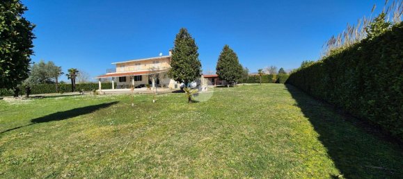 3 bedrooms Villa in Frosinone, Italy No. 73143 8