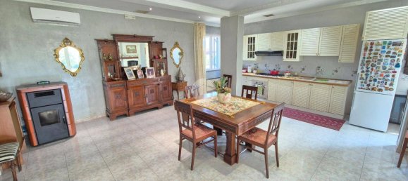 3 bedrooms Villa in Frosinone, Italy No. 73143 15