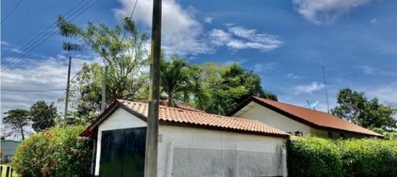 3 bedrooms House in Parrita, Costa Rica No. 933 4