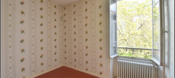 5 chambres Maison à Préveranges, France No. 61427 9