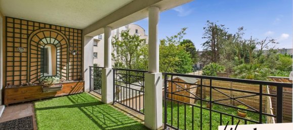 3 bedrooms Apartment in Villemomble, France No. 306616 2