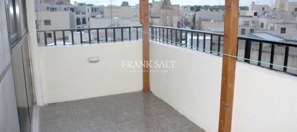 Пентхаус с 1 спальней в Бирзеббуджа, Мальта № 6244 3