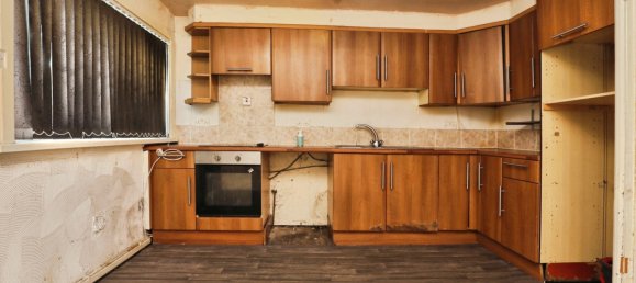 3 bedrooms House in Skelmersdale, United Kingdom No. 2924 2