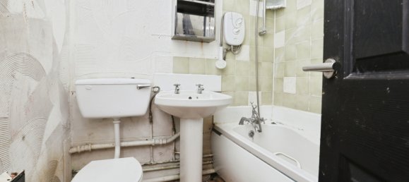 3 bedrooms House in Skelmersdale, United Kingdom No. 2924 15