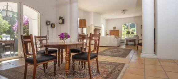 3 bedrooms Villa in Marbella, Spain No. 117160 12