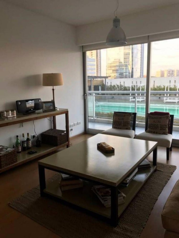 Apartamento de 2 dormitorios en Buenos Aires, Argentina No. 102153