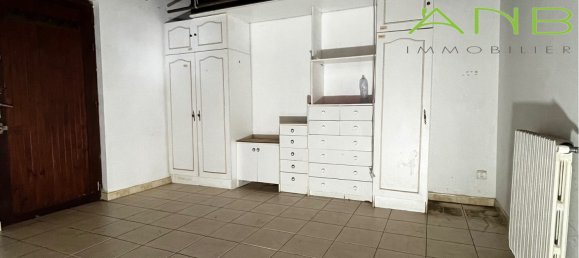 2 Schlafzimmer Haus in Yvrac-et-Malleyrand, France, Nr. 107657 9