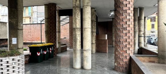 2 rooms Apartment in Turin, Italy No. 8715 37