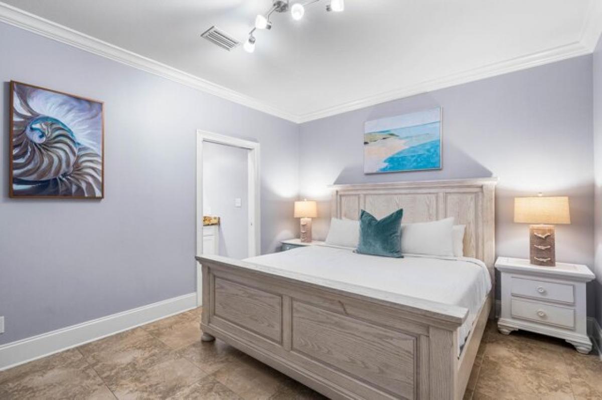 9 bedrooms House in Miramar Beach, USA No. 391769