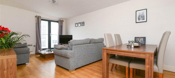 1 bedroom Apartment in London, United Kingdom No. 7699 4