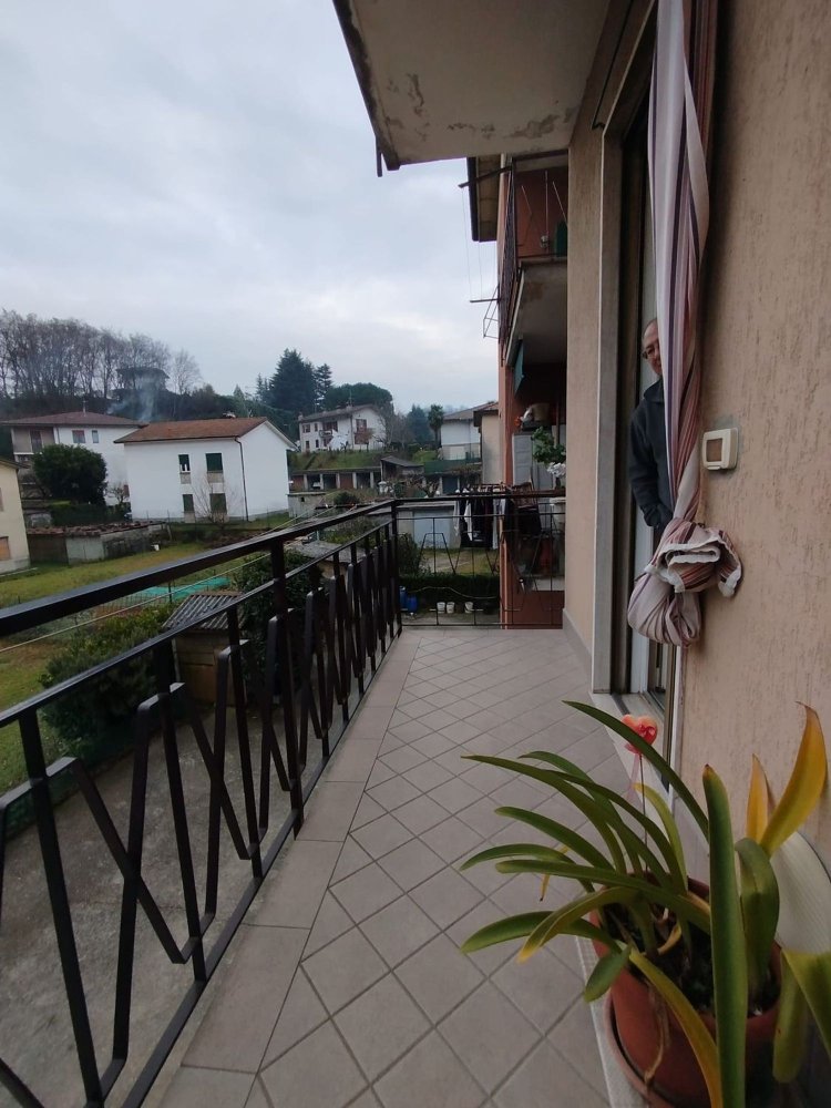 3 rooms Apartment in Monte Marenzo, Italy No. 238732