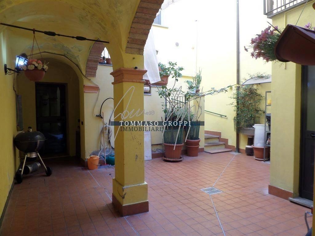 Casa de 8 divisões em Cortemaggiore, Italy N.º 118388