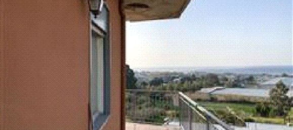 6غرفة شقة في Villafranca Tirrena, Italy رقم 43704 32