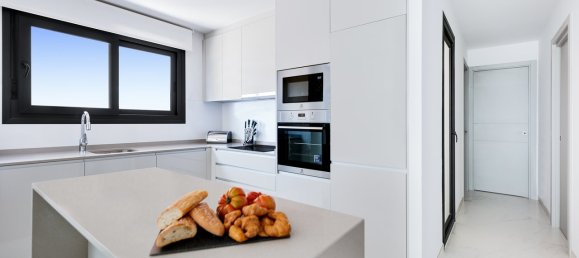 3 bedrooms Apartment in Benidorm, Spain No. 12653 11