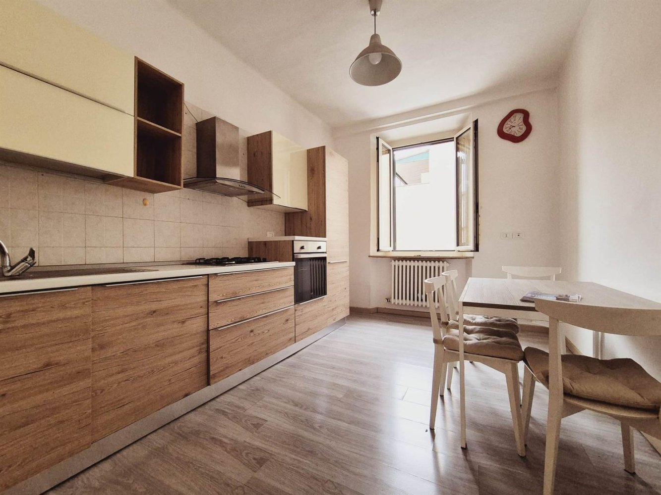 3-Zimmer Wohnung in Ancona, Italy, Nr. 225369