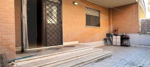 2 rooms Apartment in Rome, Italy No. 26563 31