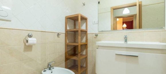 2 rooms Apartment in Rome, Italy No. 26563 15