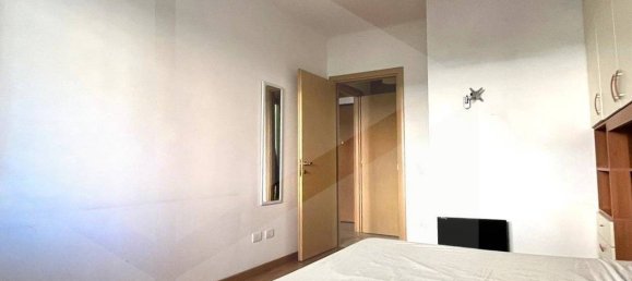 2 rooms Apartment in Rome, Italy No. 26563 25