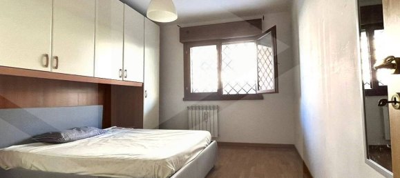 2 rooms Apartment in Rome, Italy No. 26563 24