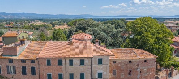 8 bedrooms Apartment in Castiglione del Lago, Italy No. 332811 2