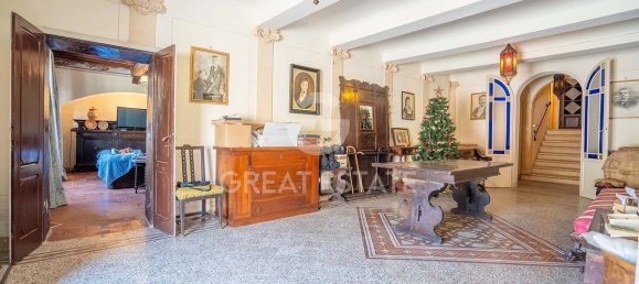 8 bedrooms Apartment in Castiglione del Lago, Italy No. 332811 13