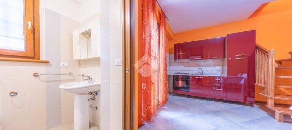 Apartamento de 3 divisões em Rome, Italy N.º 40482 5