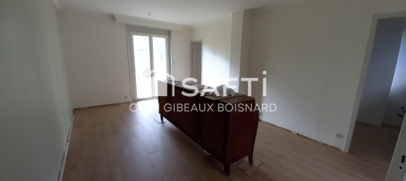 1 bedroom House in Saumeray, France No. 70054 15