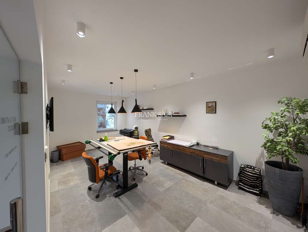 Büro in Mosta, Malta, Nr. 13180