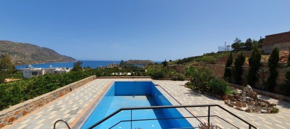 3 bedrooms Villa in Agios Nikolaos, Greece No. 3950 5