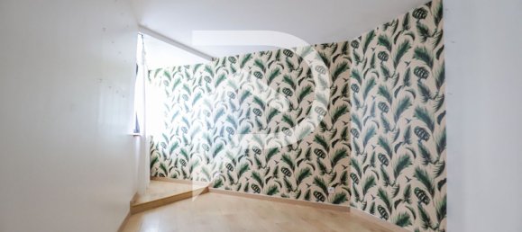 2 bedrooms Apartment in Clamart, France No. 151621 8