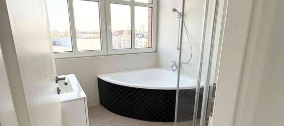 2 chambres Appartement à Hakenfelde, Germany No. 113541 3