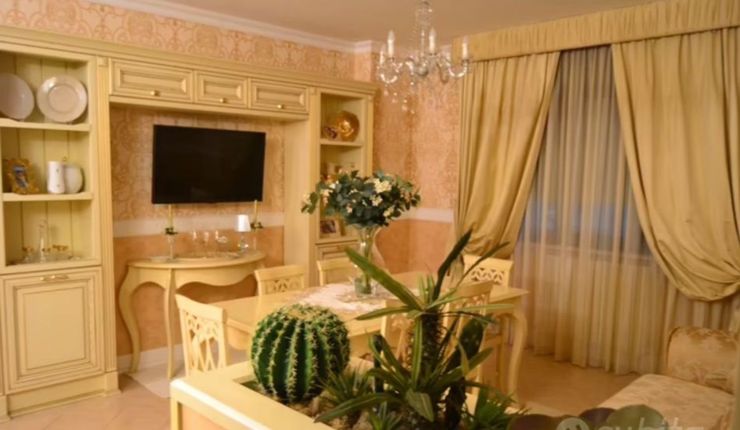 5 rooms Apartment in Vibo Valentia, Italy No. 254209