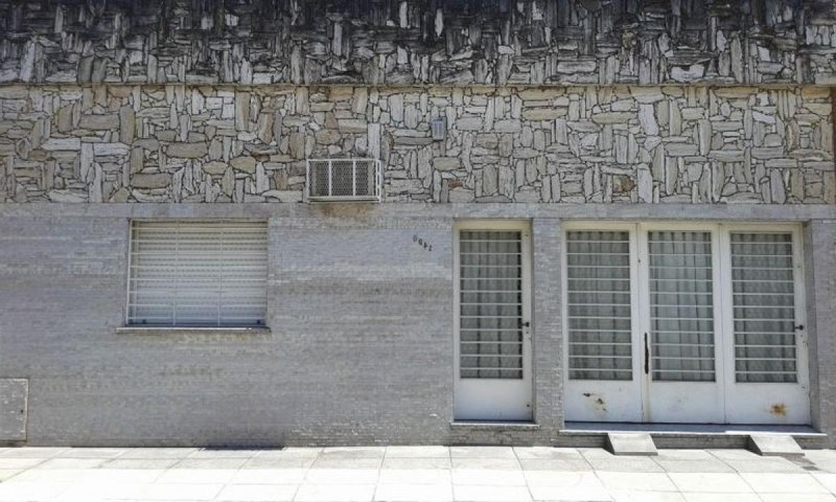 2 bedrooms House in Buenos Aires, Argentina No. 66392