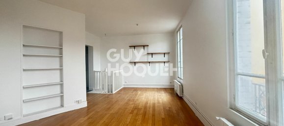 2 bedrooms Duplex in Seine-Saint-Denis, France No. 186798 2