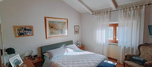 4غرفة منزل في Barberino di Mugello, Italy رقم 32892 17