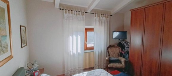 4غرفة منزل في Barberino di Mugello, Italy رقم 32892 19