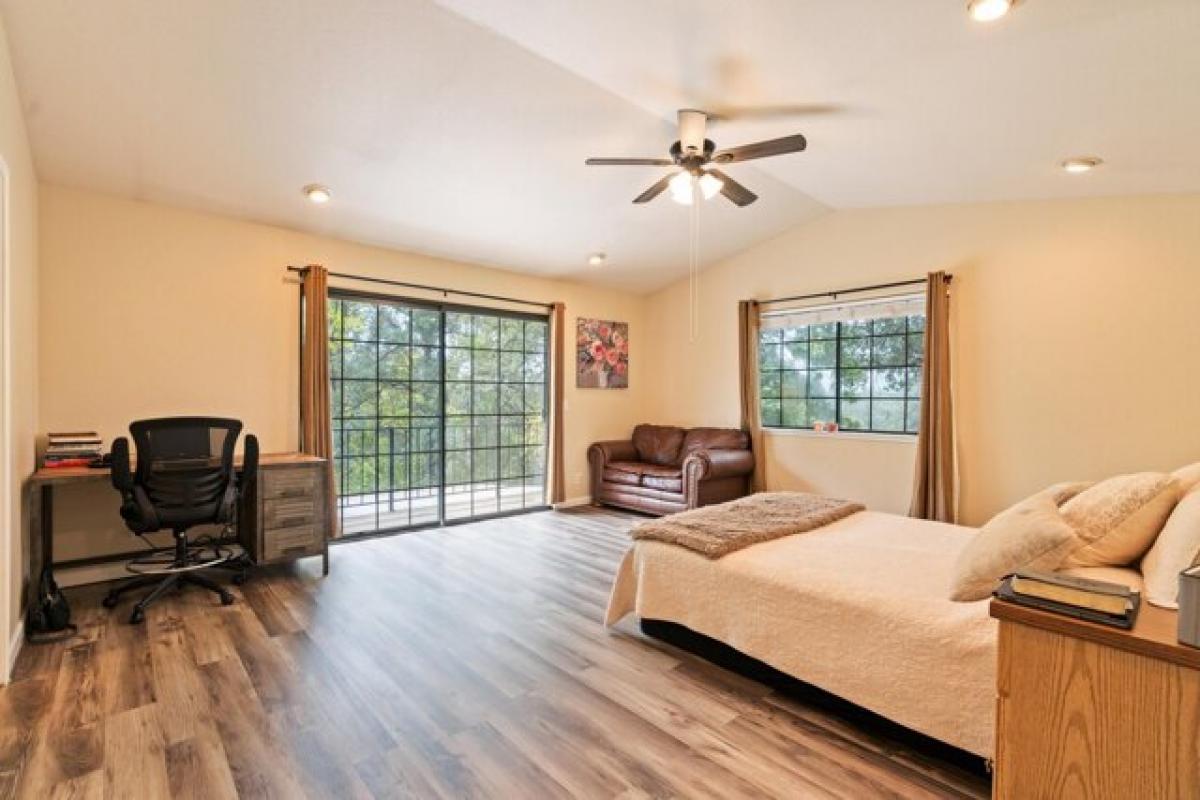 4 Schlafzimmer Haus in Redding, USA, Nr. 427503