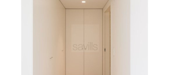 3 bedrooms Apartment in Porto, Portugal No. 94330 13