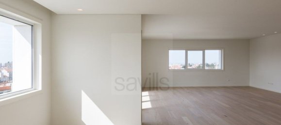 3 bedrooms Apartment in Porto, Portugal No. 94330 6
