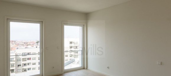 3 bedrooms Apartment in Porto, Portugal No. 94330 15