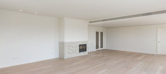 3 bedrooms Apartment in Porto, Portugal No. 94330 5