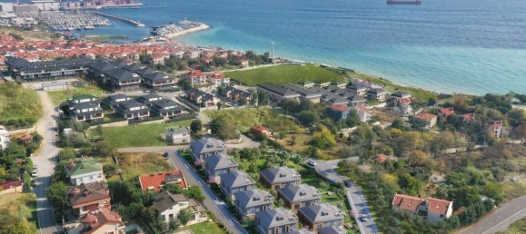 Villa 3+1 in Istanbul, Turkey No. 25169 3