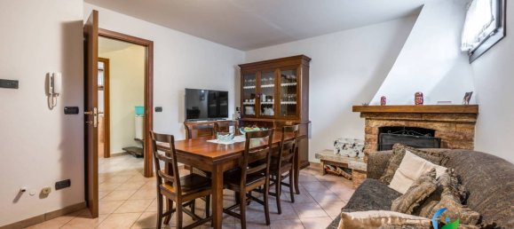 3 bedrooms House in Campogalliano, Italy No. 140662 18