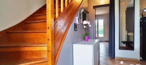 5 bedrooms House in Saint-Jean-de-la-Ruelle, France No. 263705 17