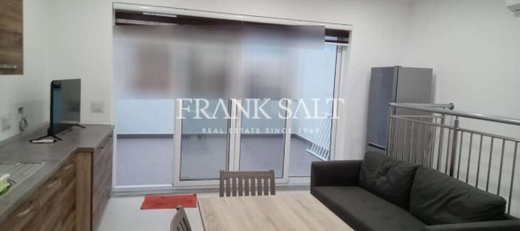 1 Schlafzimmer Penthouse in Paola, Malta, Nr. 8250 3