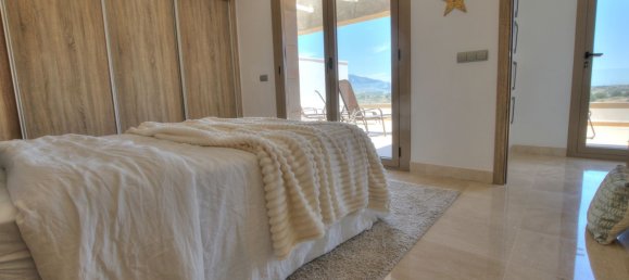 3 bedrooms Penthouse in Mijas, Spain No. 147519 14