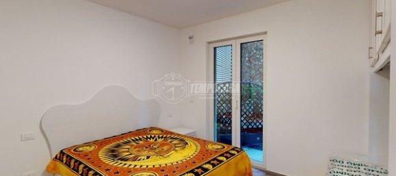 Apartamento de 3 divisões em Borghetto Santo Spirito, Italy N.º 111125 21