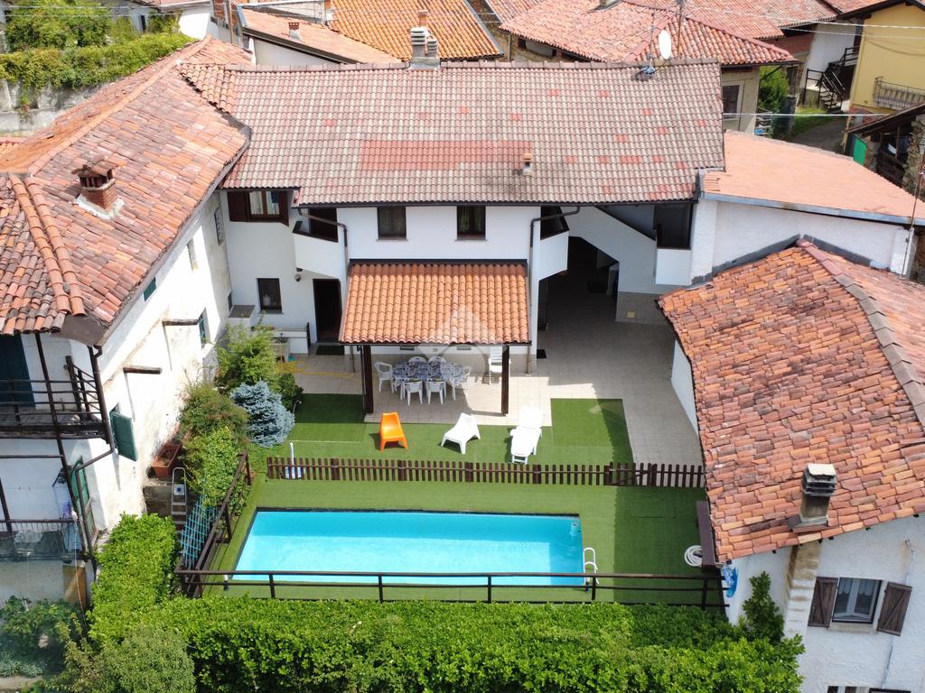 5 Schlafzimmer Haus in Magnano, Italy, Nr. 322144
