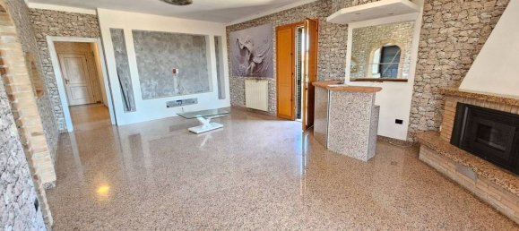3 bedrooms Villa in Grosseto, Italy No. 313191 11